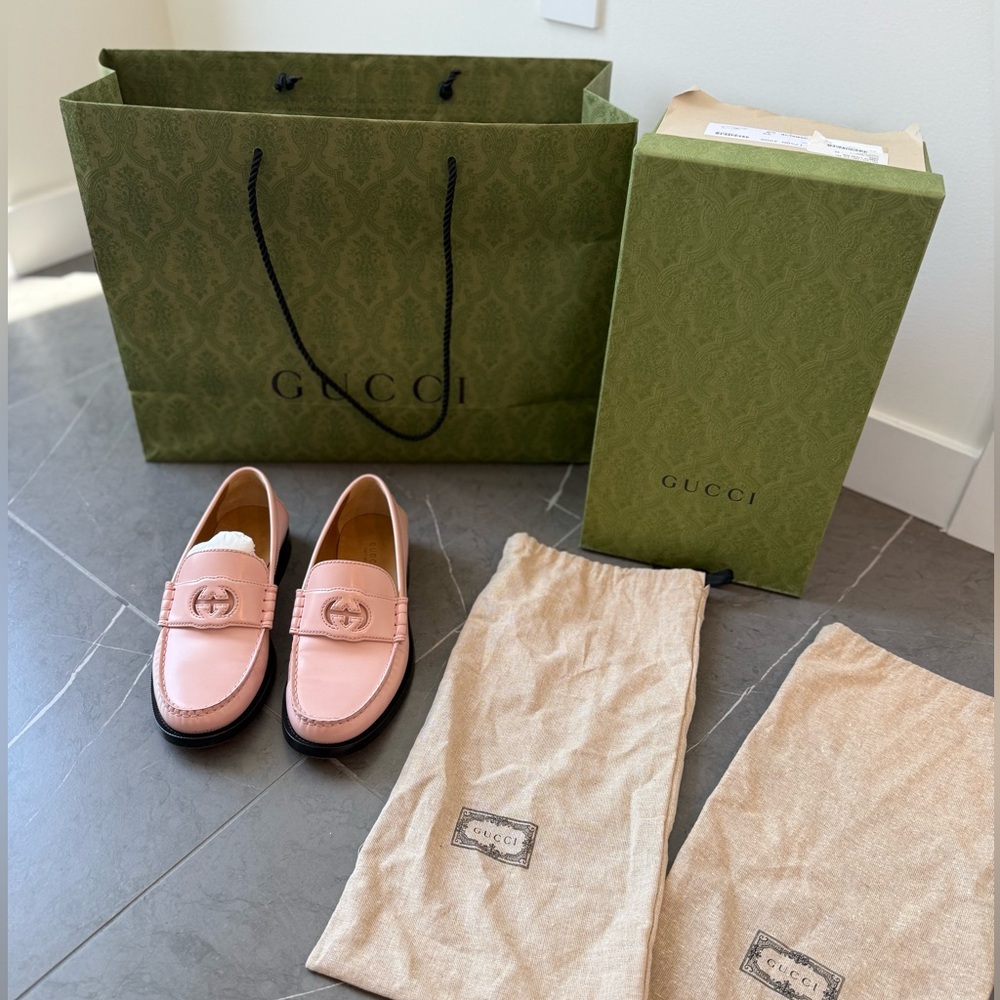 Gucci Interlocking G Perfect Pink Loafers 39 $990 - Picture 4 of 15